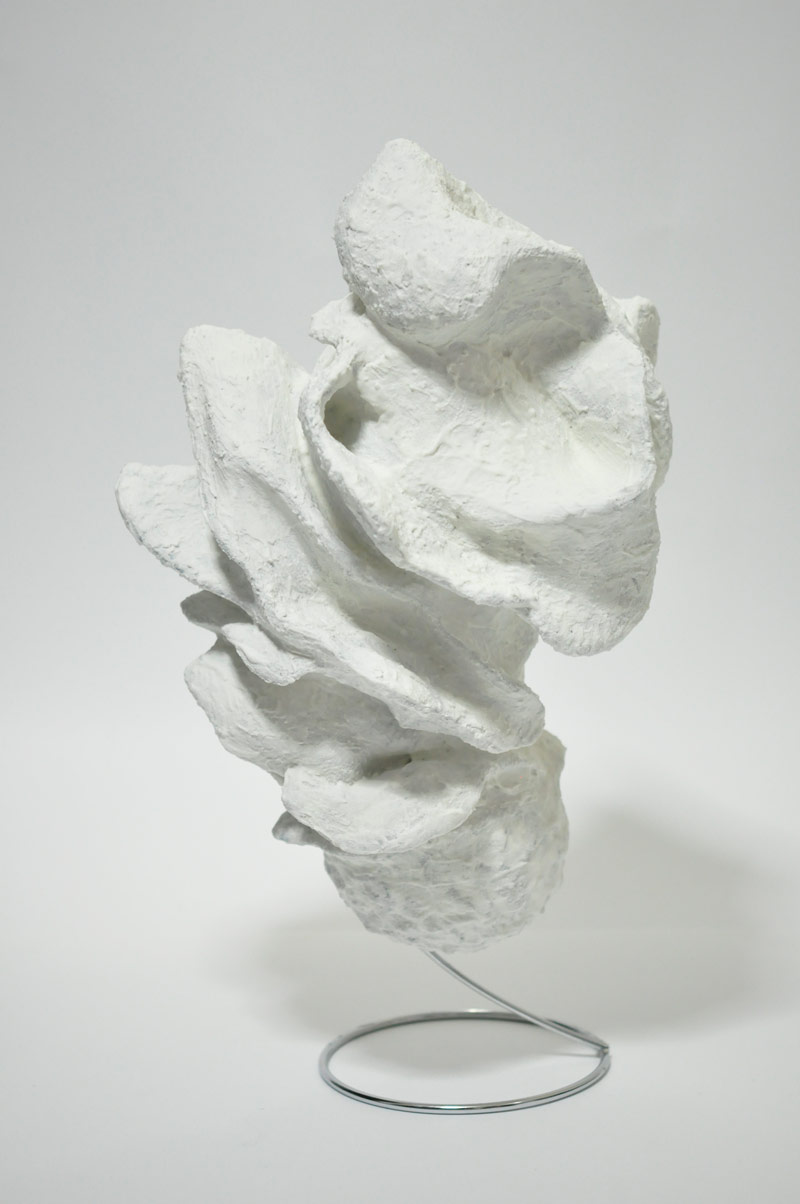 Figure, 2012, Polyester Powder on Clay, Aluminium Base, 17.7 x 10 x 9.45 in. / 45 x 25.5 x 24 cm [#SS12SC002]