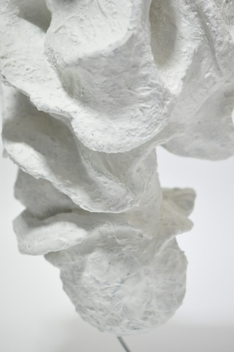 Figure, 2012, Polyester Powder on Clay, Aluminium Base, 17.7 x 10 x 9.45 in. / 45 x 25.5 x 24 cm [#SS12SC002]
