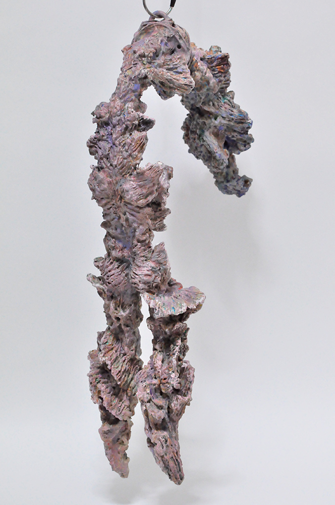 On a Cold Morning, 2018, Oil, Glue, and Steel Wire on Stone Powder Clay, 25.6 x 15.2 x 7.5 in. / 65 x 38.5 x 19 cm [#SS18SC002]