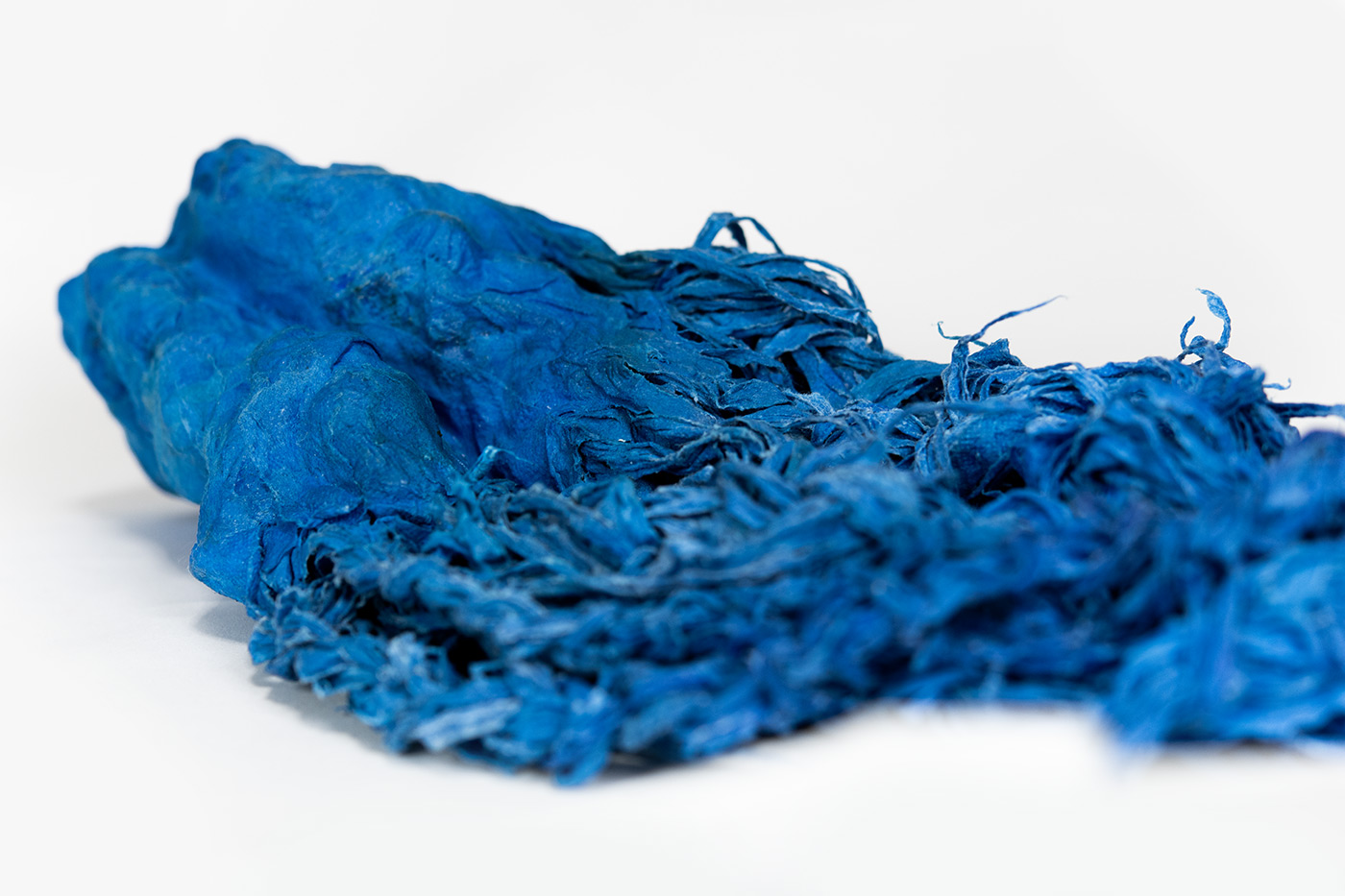  Waves [#SS25SC006] 2025, Oil, Glue, Varnish, and Non-Woven Fabrics on Stone Powder Clay, approx. 4.1 x 34 x 10 in. / approx. 10.5 x 86 x 25.5 cm